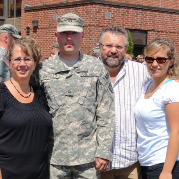 Meet your Posher, Lisa - Picture 1 of 1